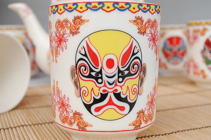 京剧脸谱纹茶杯（白瓷）